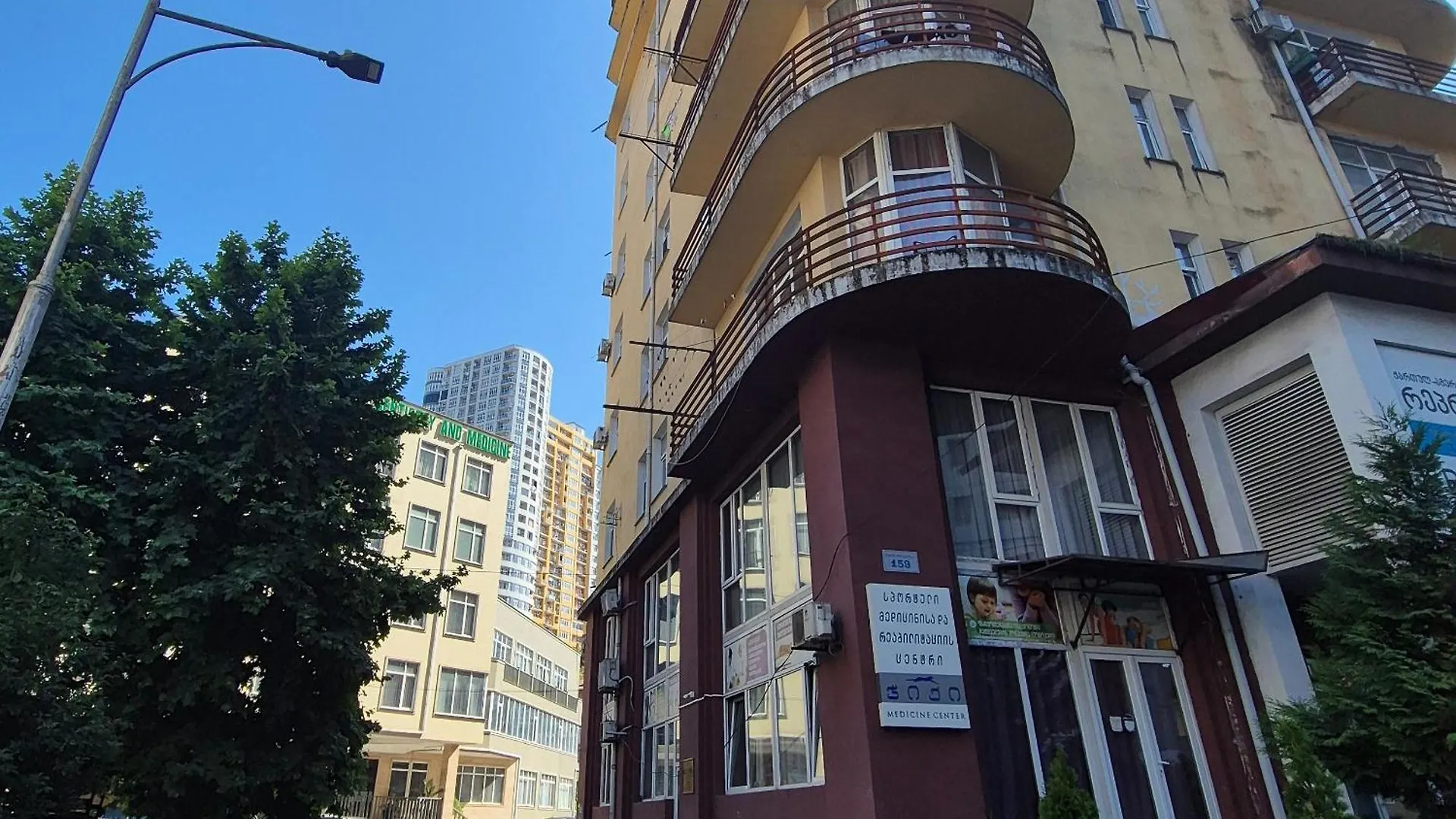 Batumi Apartments In Season Gruzja